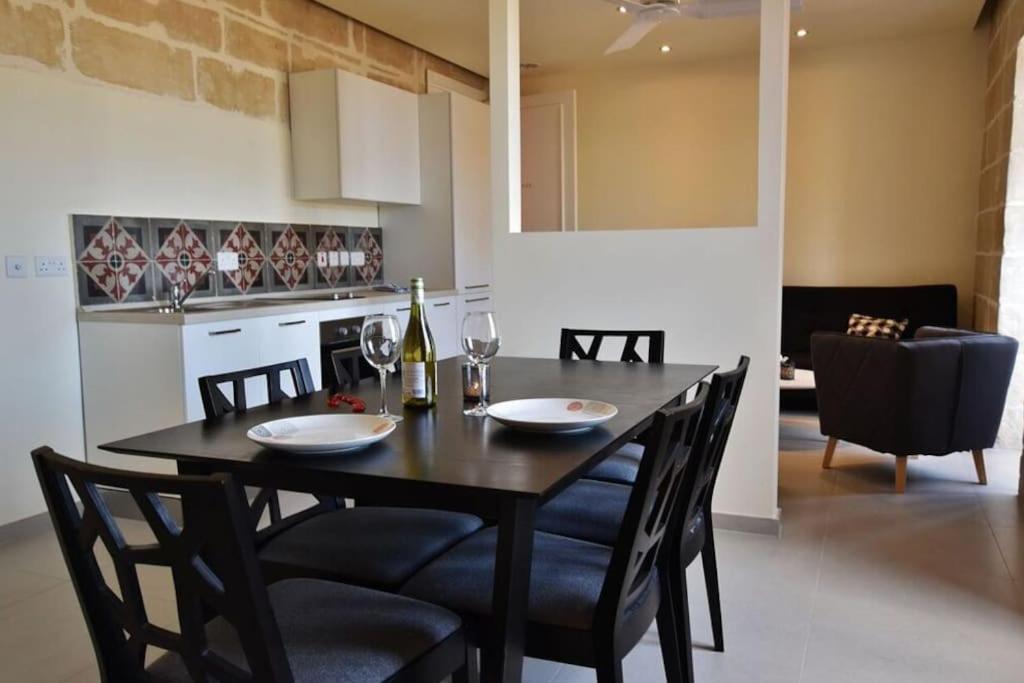 Vallettastay - Lucky Star Two Bedroom 403 Valletta