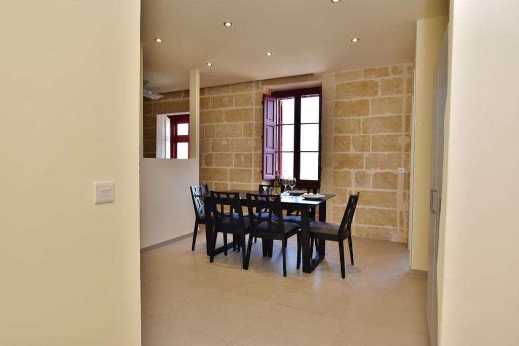 Vallettastay - Lucky Star Two Bedroom 403 Apartment *