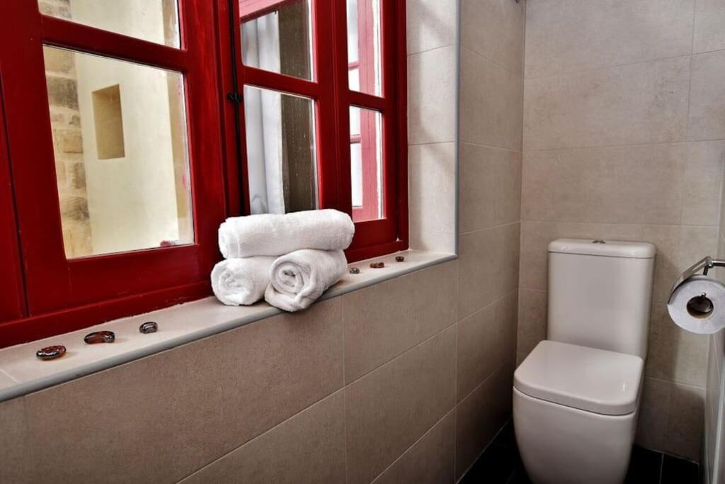 Vallettastay - Lucky Star Two Bedroom 403 * Valletta